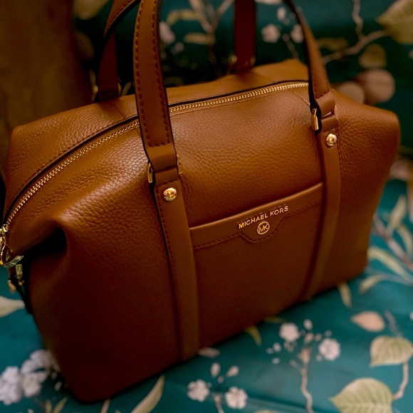 MICHAEL KORS BRAND NEW 100% AUTHENTIC LEATHER SATCHEL BAG - Picture 2 of 13